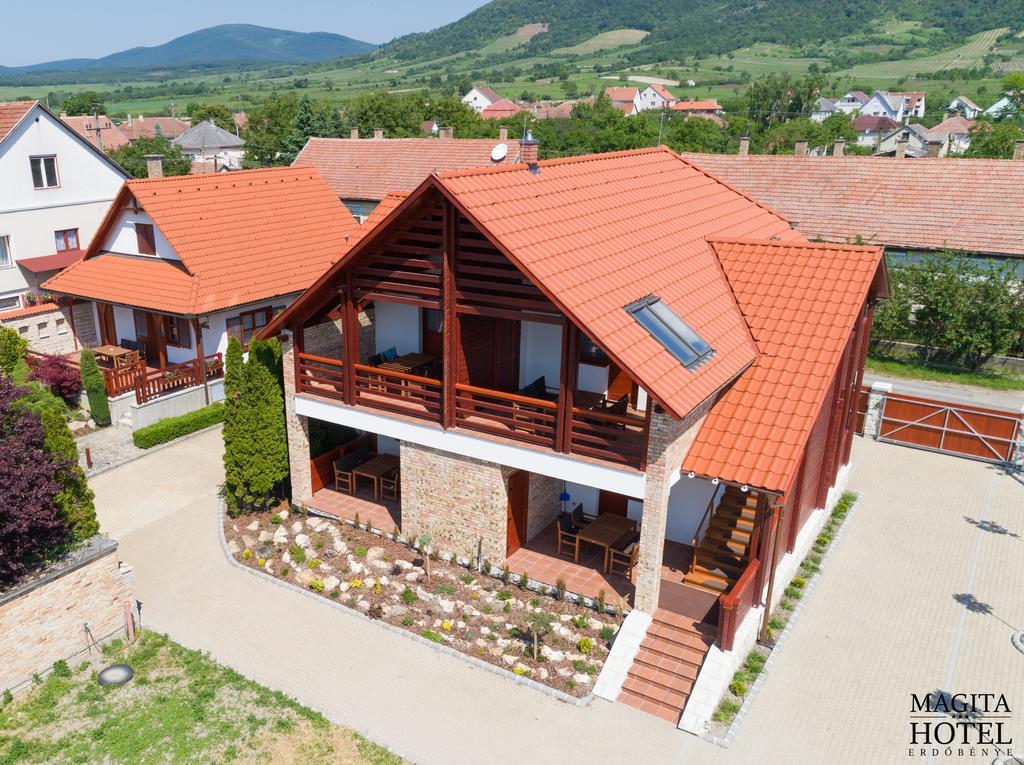 Magita Hotel Basko Экстерьер фото