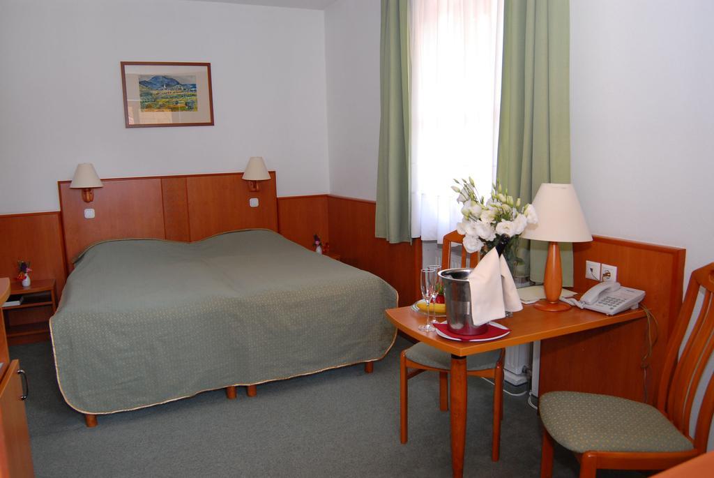 Magita Hotel Basko Экстерьер фото