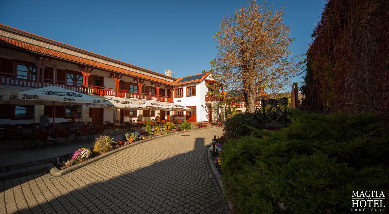 Magita Hotel Basko Экстерьер фото
