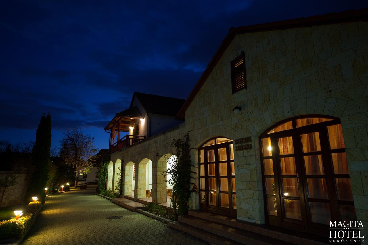 Magita Hotel Basko Экстерьер фото