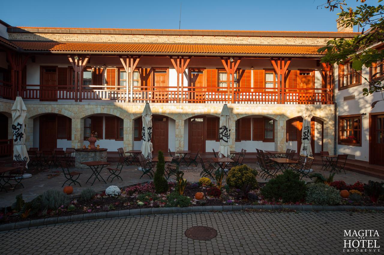 Magita Hotel Basko Экстерьер фото