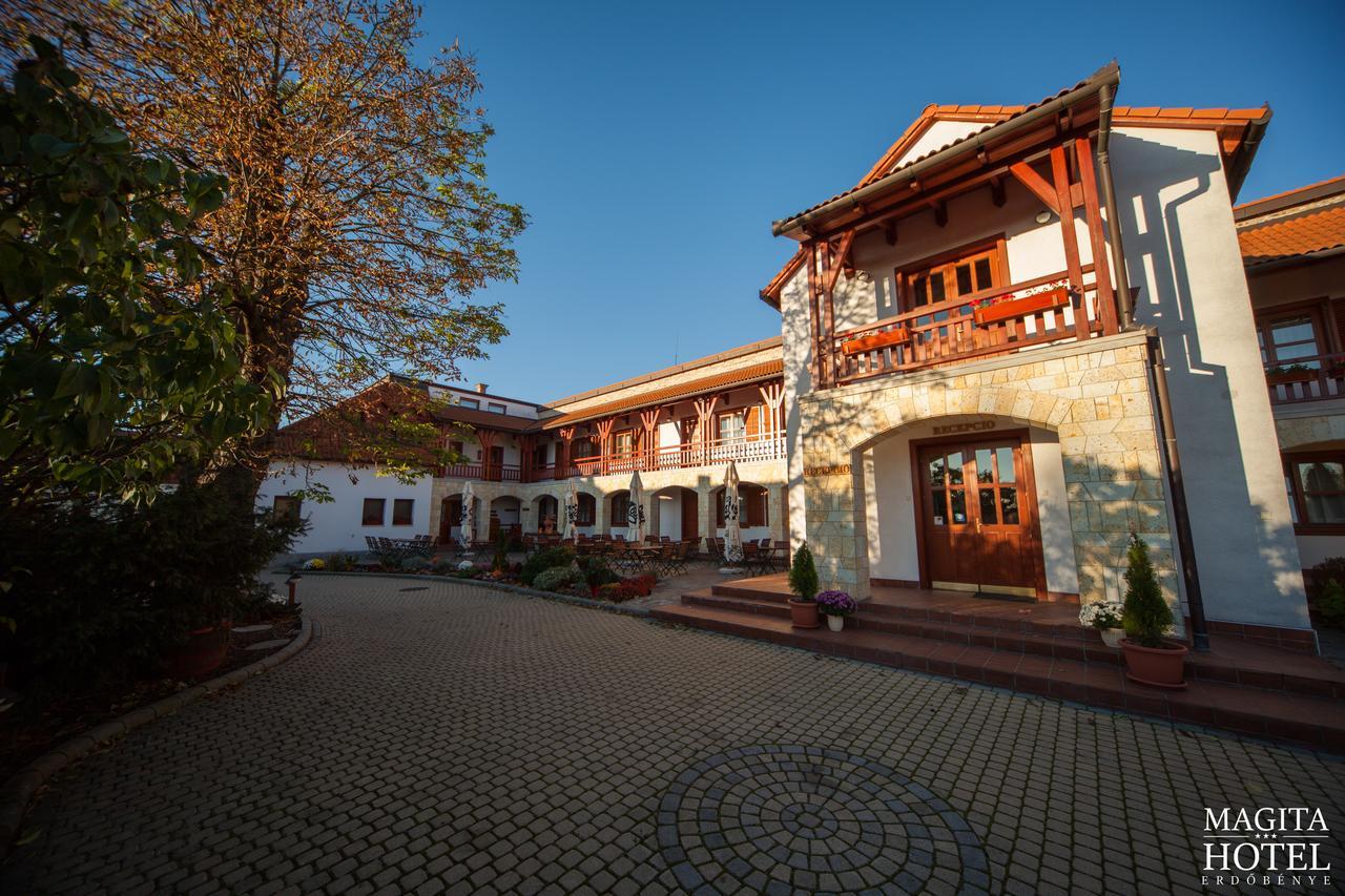 Magita Hotel Basko Экстерьер фото